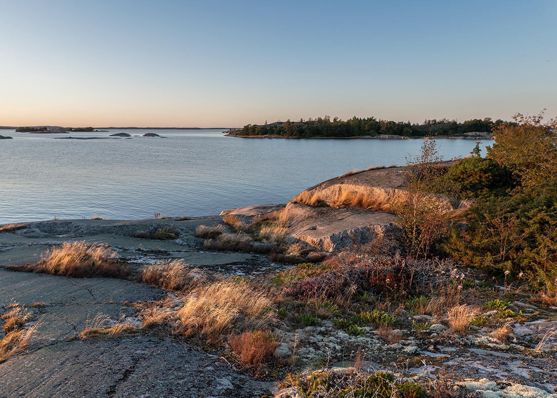 Stockholms skärgård:   Skymning